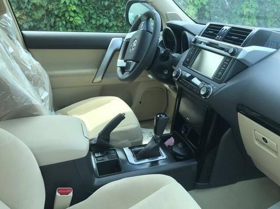 霸道国产版试驾视频,驾驭激情，尽享驾驭新境界